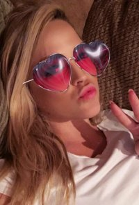 Фотография шлюхи SANDRA 34 года из Монреале